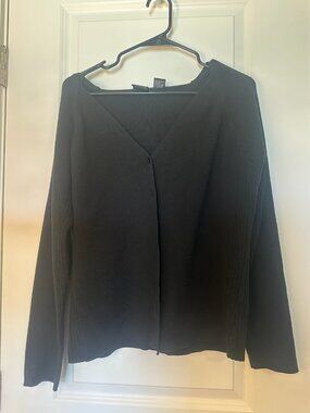G Knitwear Black Button-Up Ribbed Knit Cardigan